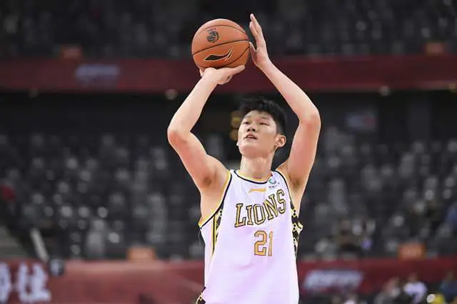 MVP候选人争相亮相，谁能夺得殊荣？