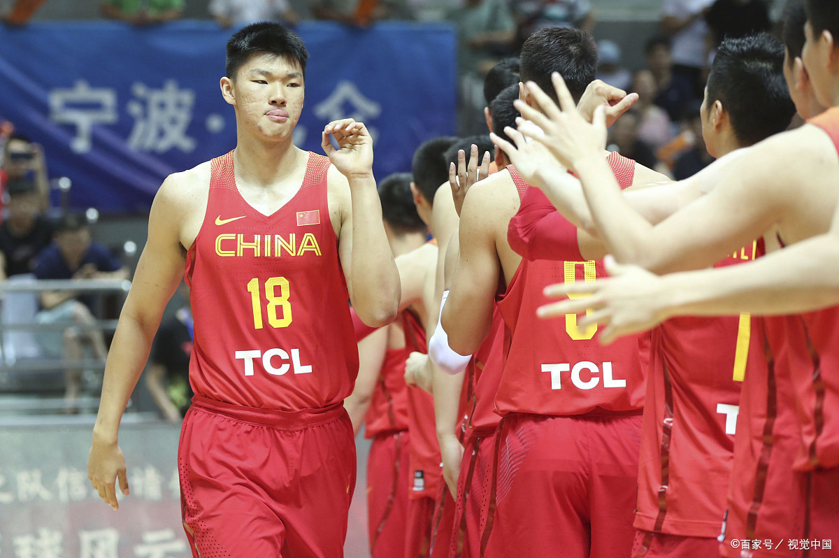 北京男篮再次获得胜利，继续领跑