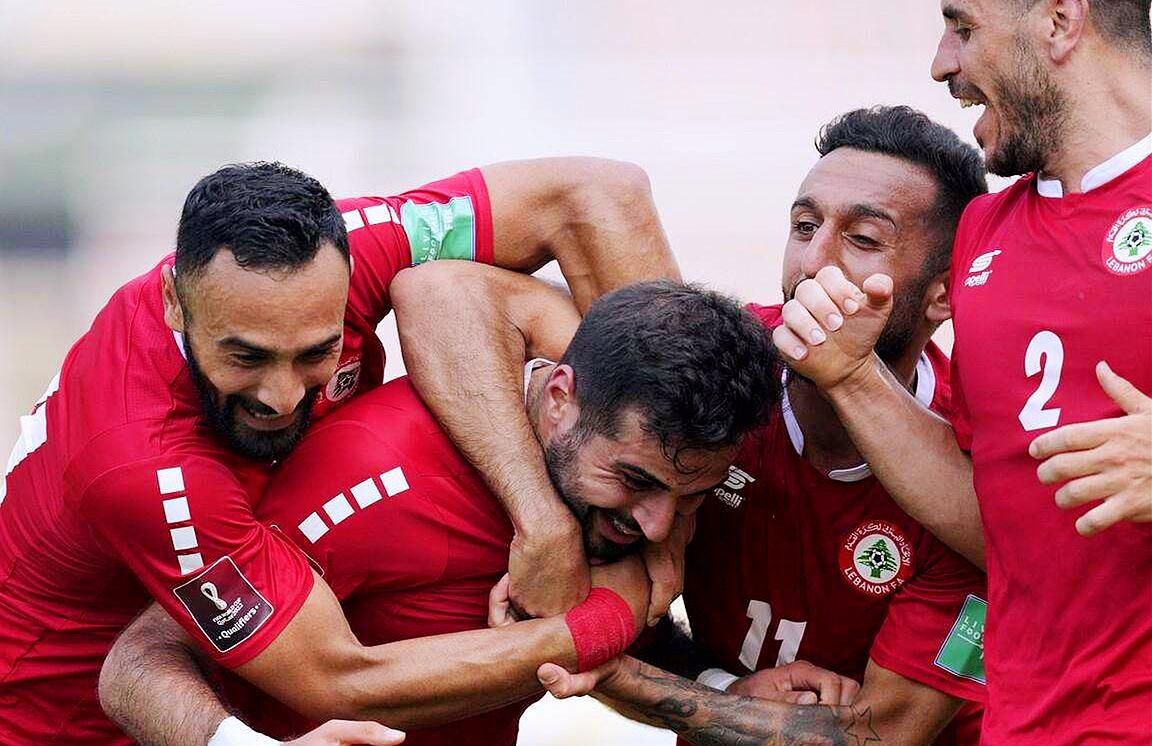 日本队横扫韩国队，黄鸭组合关键制胜