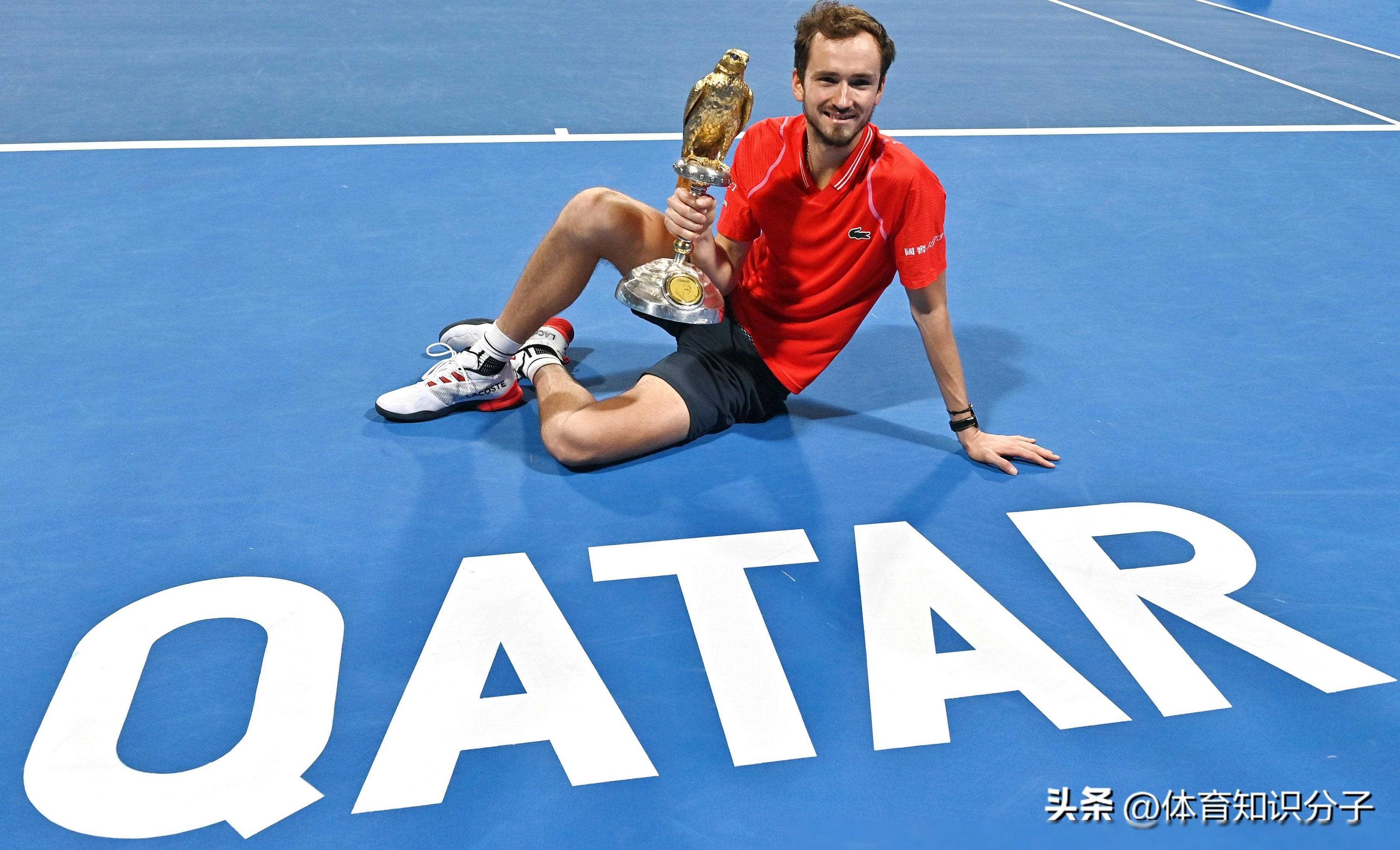 ATP总决赛完胜拉沃尔杯，梅德韦杰夫状态火热