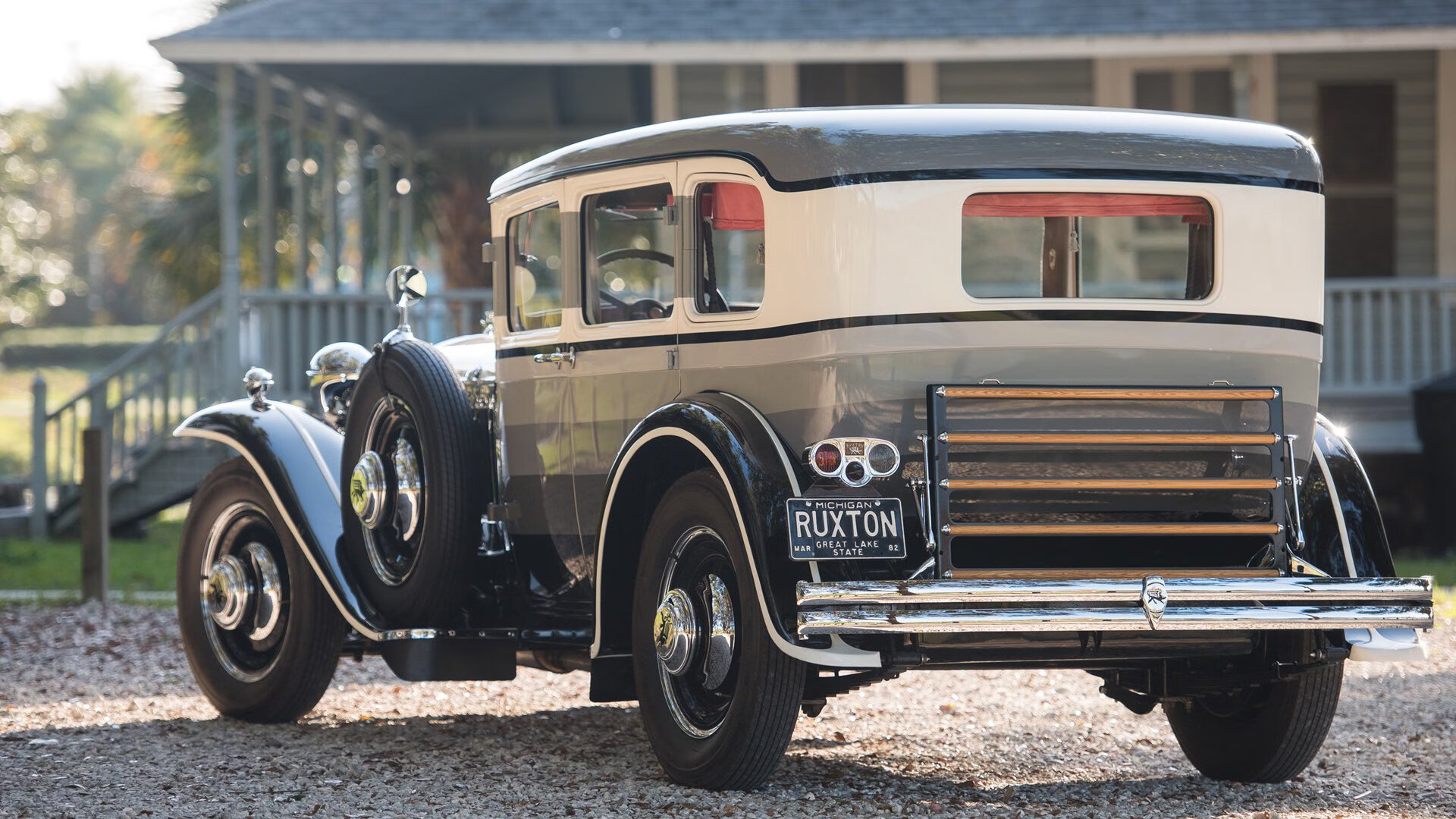 黄袍加身，当黄喜灿成为荷兰与AC米兰之战的绝对焦点