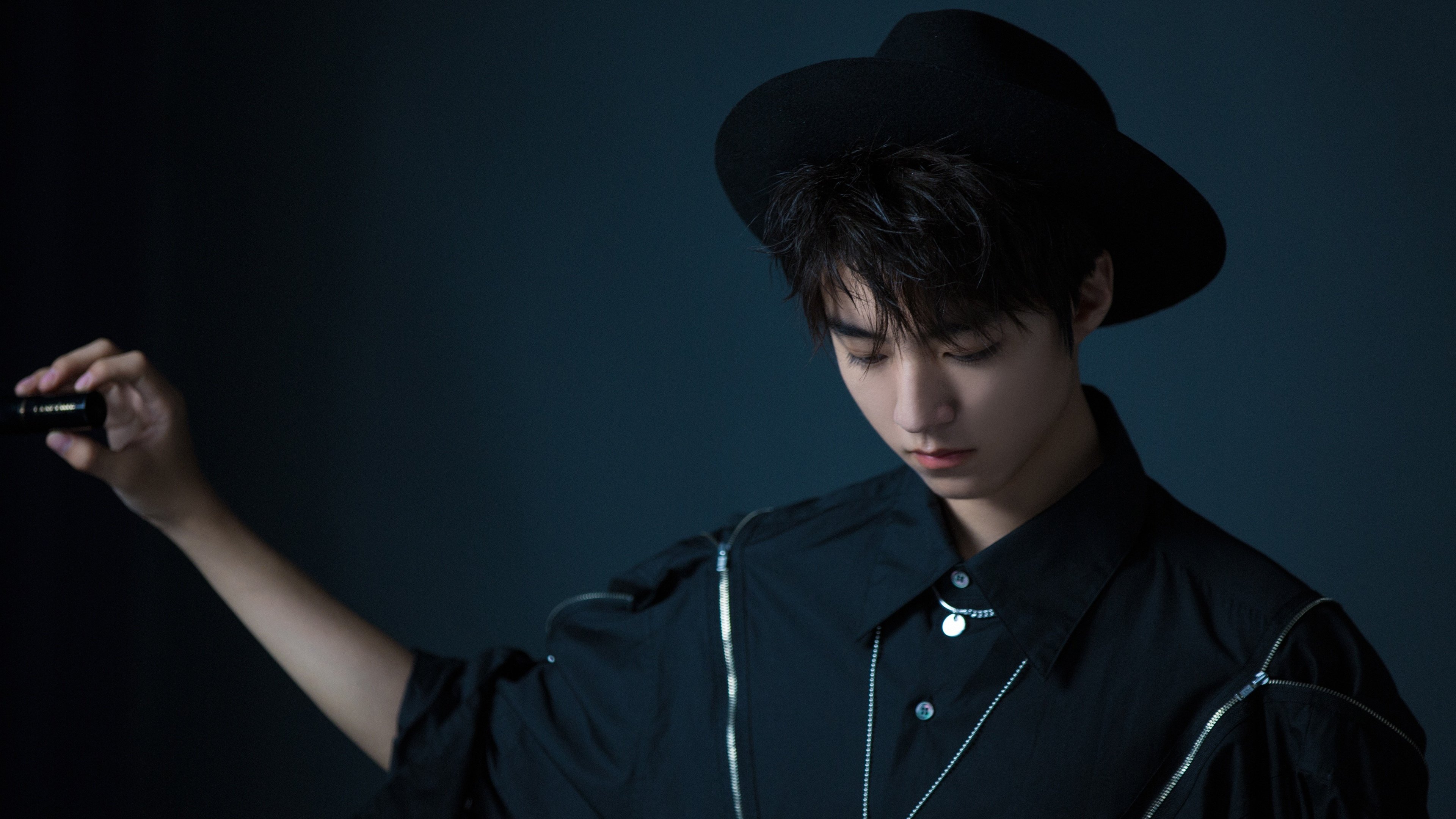 卡马文加皇马爆发,激荡洪都拉斯硬仗击败秘鲁