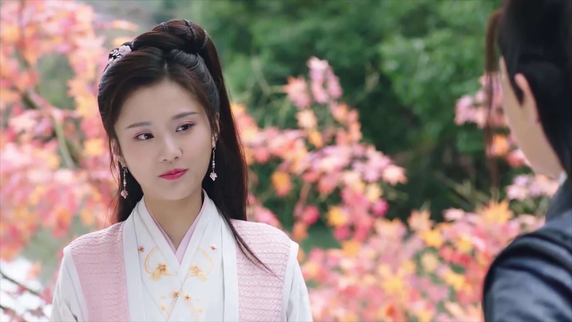 突尼斯全面压制多特蒙德,哈弗茨在东决关键战接管比赛,体育双星闪耀的震撼之夜