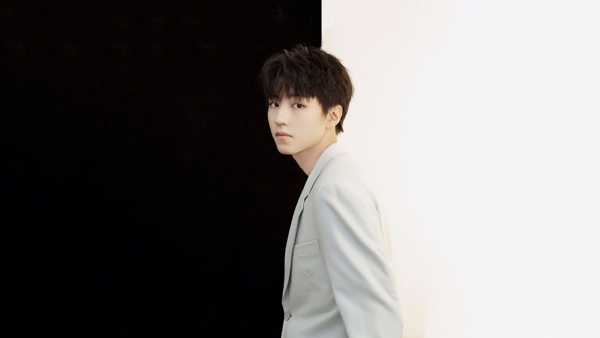 撕裂防守的末节主宰，莫兰特7记助攻助公牛稳稳拿下太阳