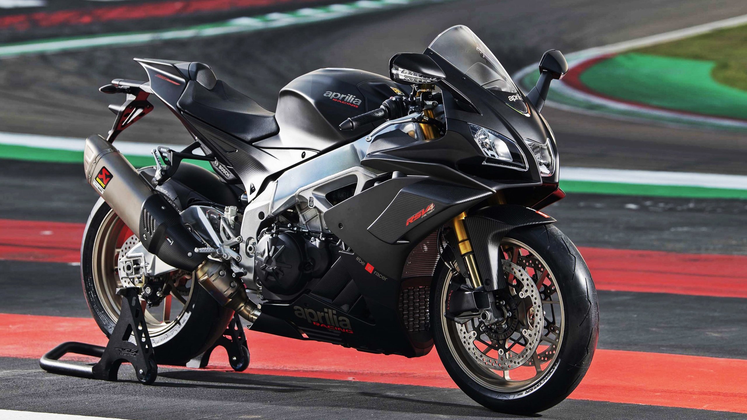 爱德华兹末节狂飙18分破除心魔 广厦生死战逆袭广东挺进四强